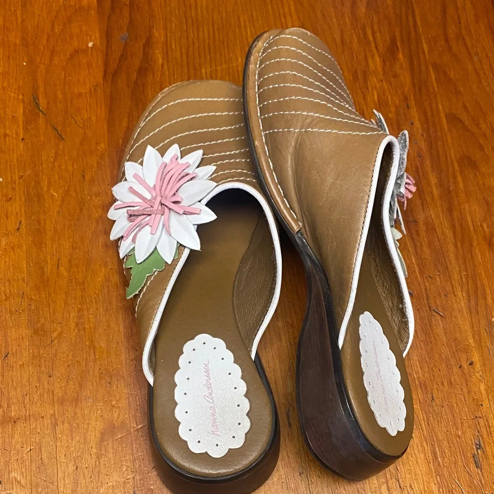 Hanna Andersson Brown Leather Flower Slip-On Sandals with Pink & White Accents